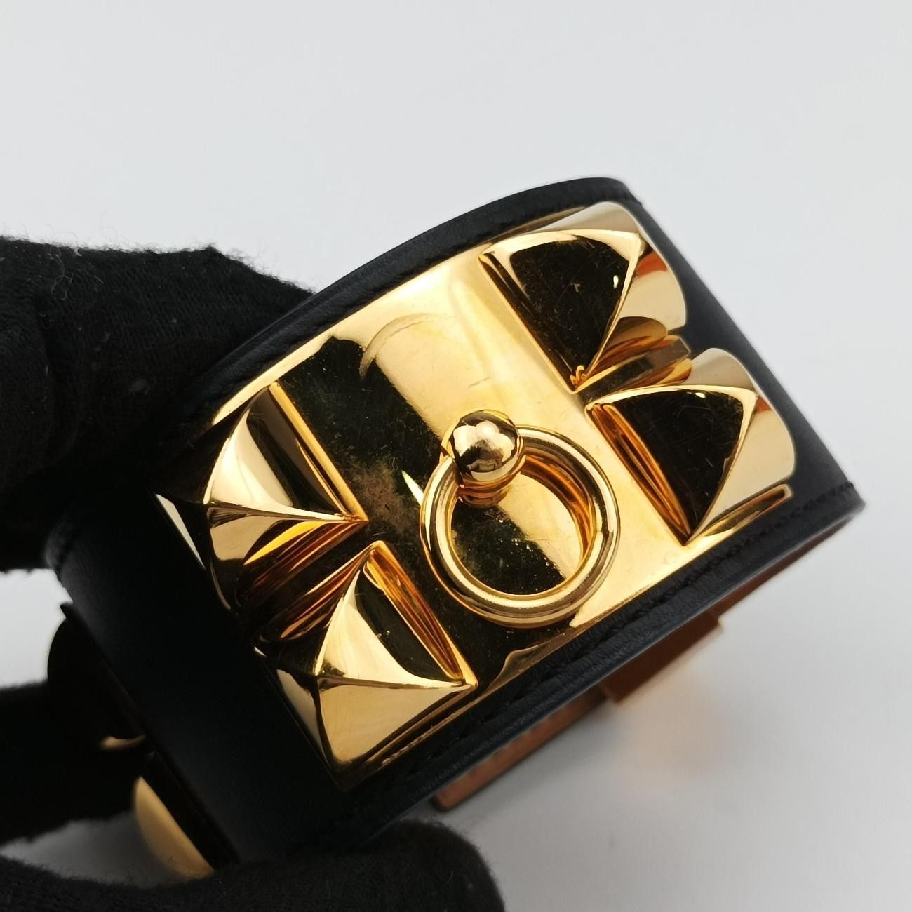 Hermes Collier de Chien Black Gold Leather S?r SI Bracelet — view 5