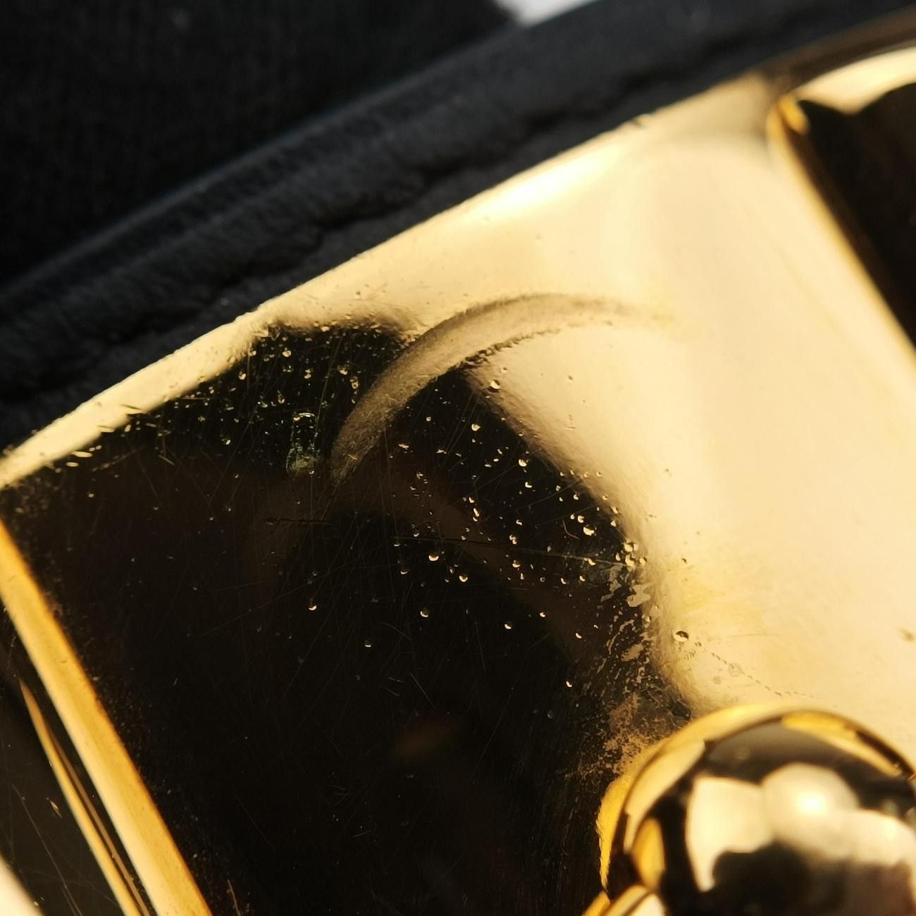 Hermes Collier de Chien Black Gold Leather S?r SI Bracelet — view 9