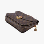Louis Vuitton Pochette Metis MM Monogram Brown Canvas Handbag — view 4
