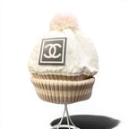 Chanel Vintage Sports CC Logo Lining Fleece Knit Cap Beanie Cap M Off White — view 2