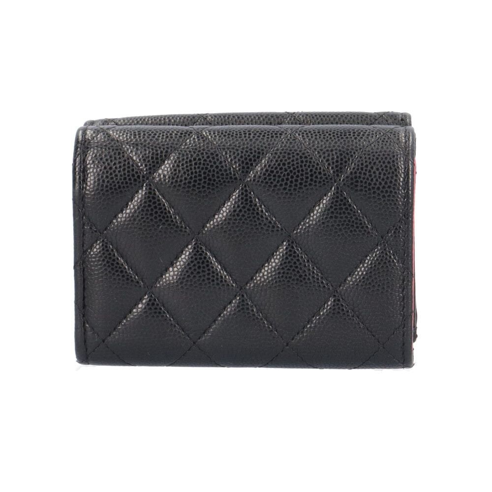 Chanel Mesh CC Logo Trifold Wallet Caviar Leather — view 2