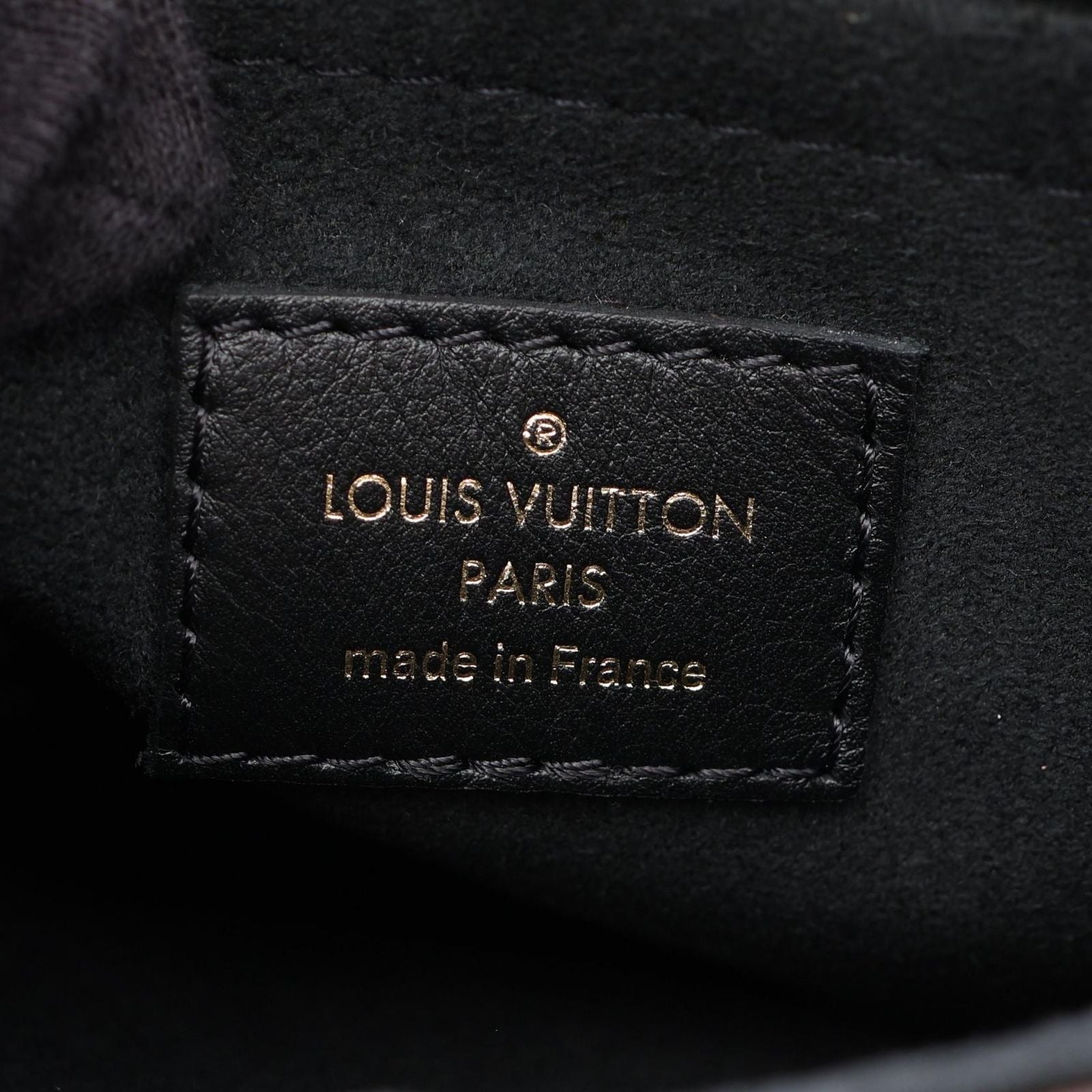 Louis Vuitton Handbag Locky BB 2-Way Noir Canvas Leather — view 4