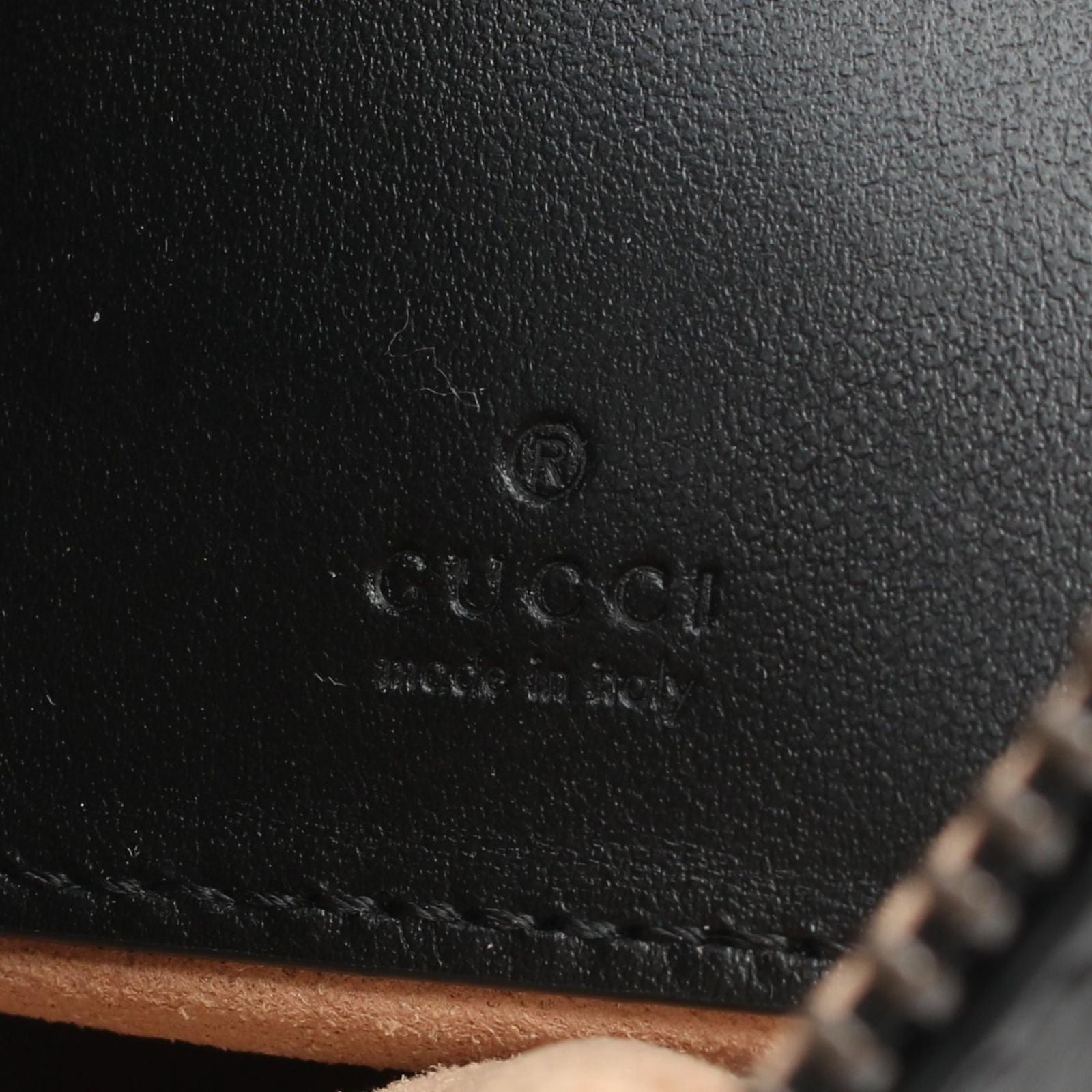 Gucci Handbag GG Marmont 2-Way Leather Chain — view 4
