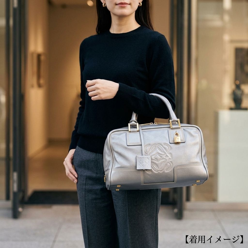 Loewe Amazona 28 Anagram Logo Handbag Leather Gray — view 2