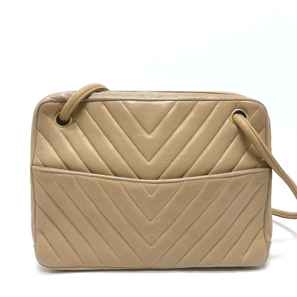 Chanel Handbag Stitch Chez Blanc Lambskin Beige — view 2