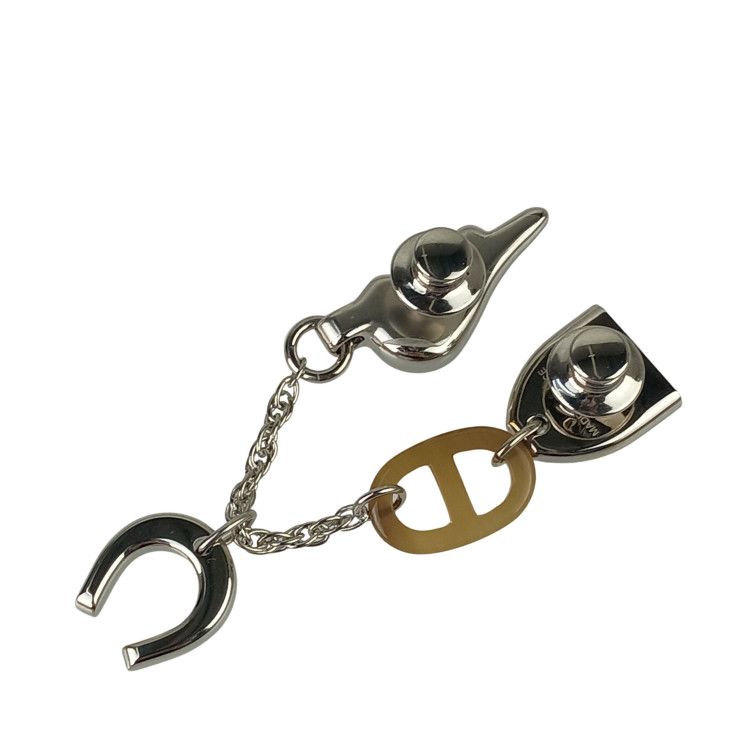 Hermes Brooch Bon Voyage Metal Buffalo Horn Silver Chaine D'ancre Chain — view 3