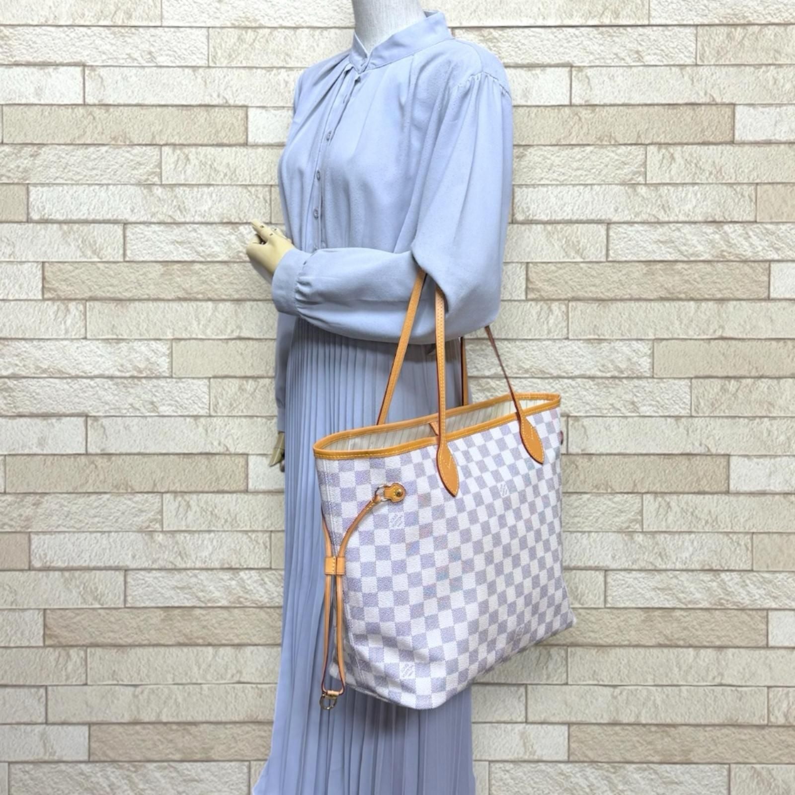 Louis Vuitton Neverfull MM Damier Azur Tote Canvas White — view 3