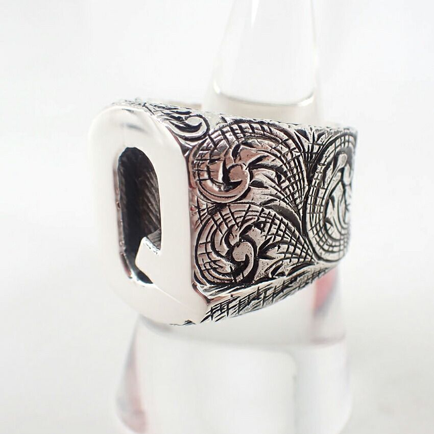 Gucci Alphabet R No 19 Ring — view 3