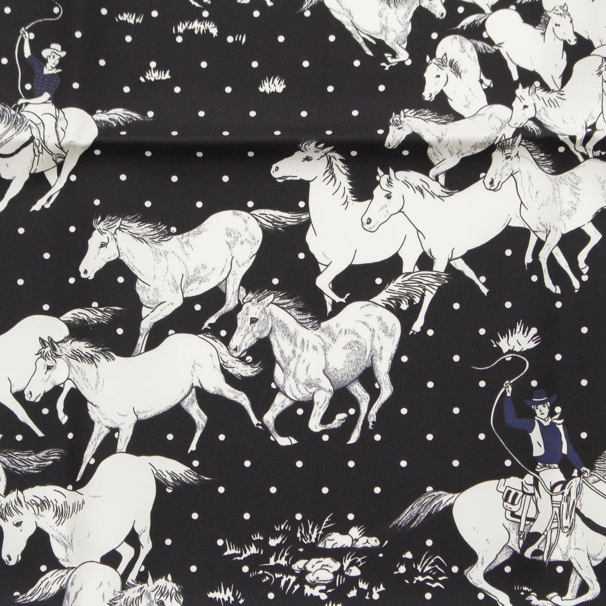 Hermes Carre 55 les Mustangs Bandana Wild Horse Silk Scarf Black — view 6