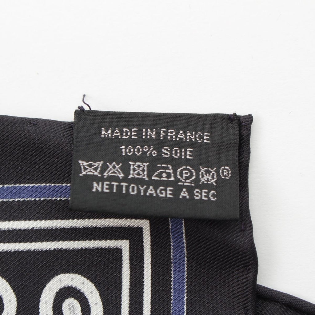 Hermes Carre 55 les Mustangs Bandana Wild Horse Silk Scarf Black — view 9