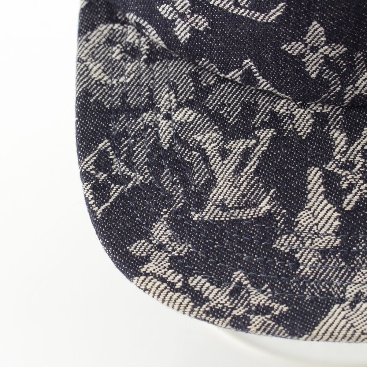 Louis Vuitton Cotton Monogram Tapestry Cap Indigo 60 — view 8