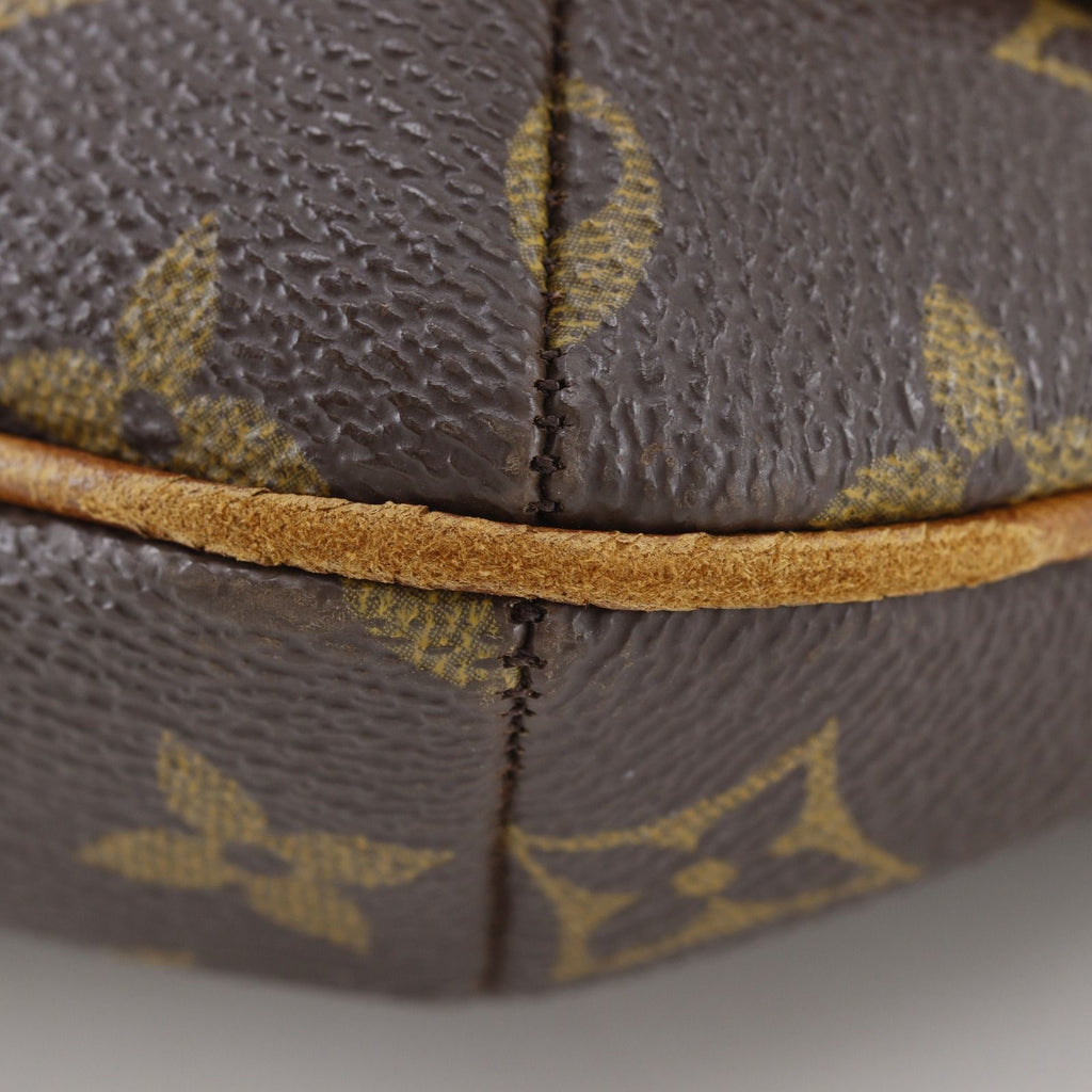 Louis Vuitton Musette Tango Short Strap Monogram Canvas Brown Shoulder — view 5