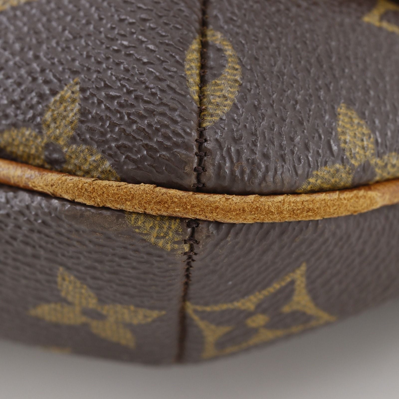 Louis Vuitton Musette Tango Short Strap Monogram Canvas Brown Shoulder — view 5