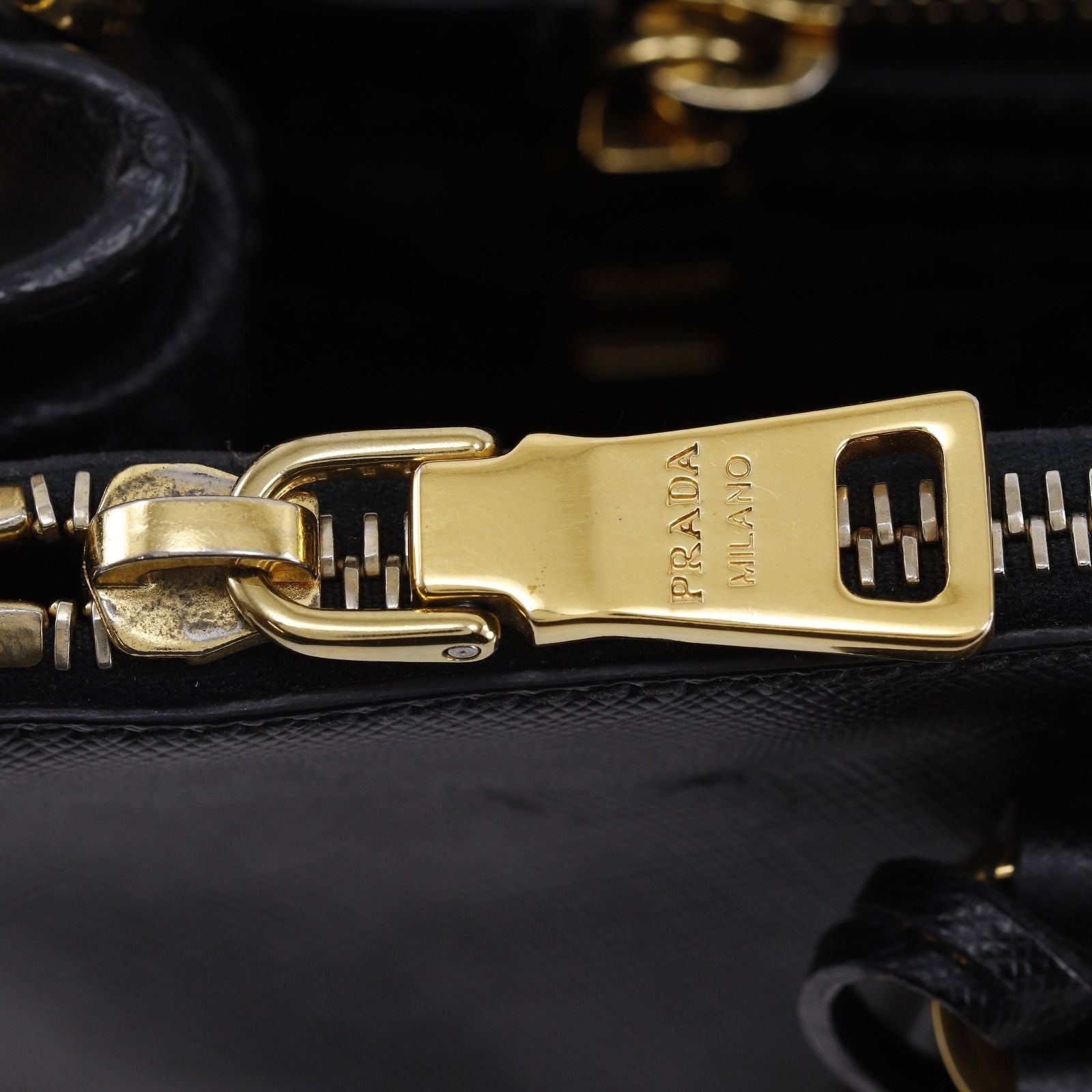 Prada Galleria 2-Way Shoulder Saffiano Black Handbag — view 6