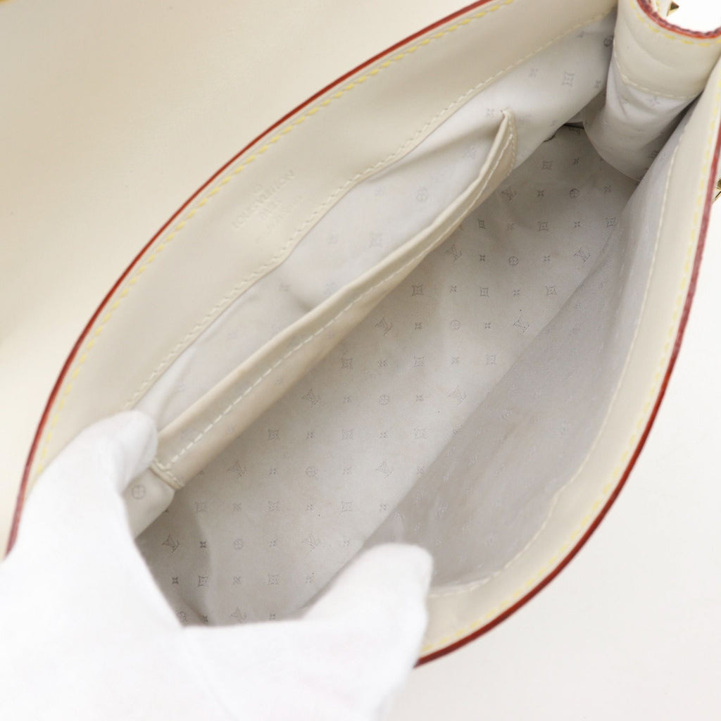 Louis Vuitton Tarentue Suhali Goat Blanc White Shoulder — view 6