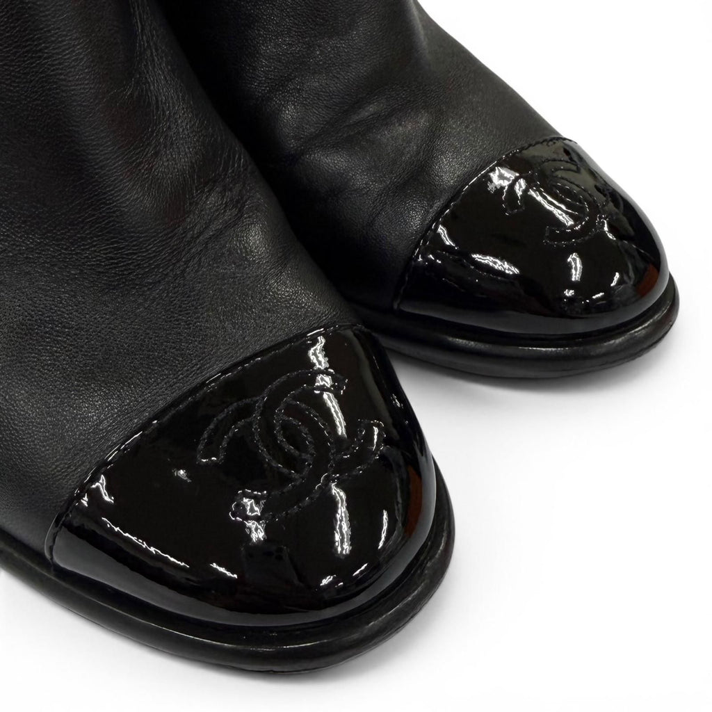 Chanel CC Logo Ankle Belt Leather Short Boots Black Gold — view 8