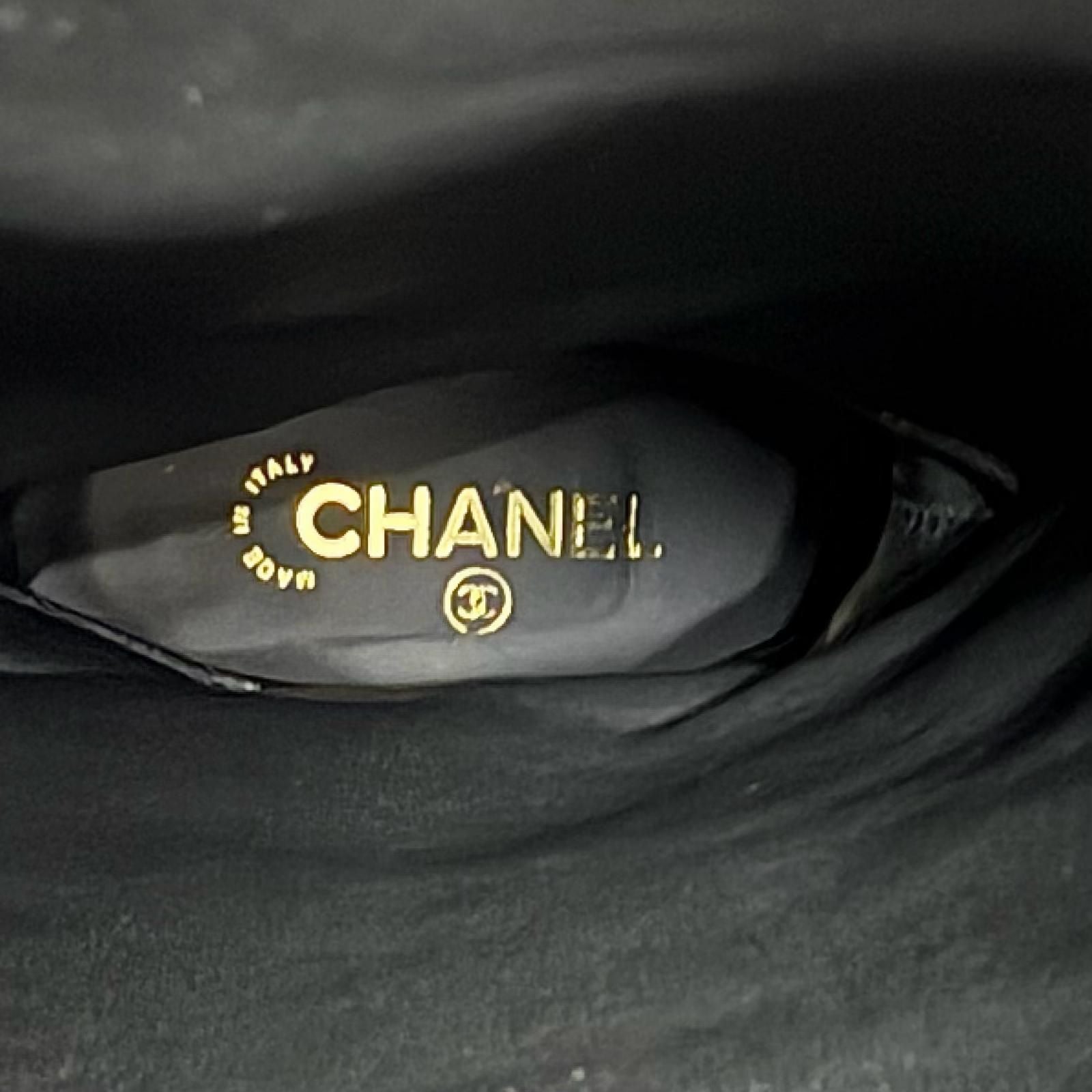 Chanel CC Logo Quilted Chanki Heels Leather Long Boots Black — view 9
