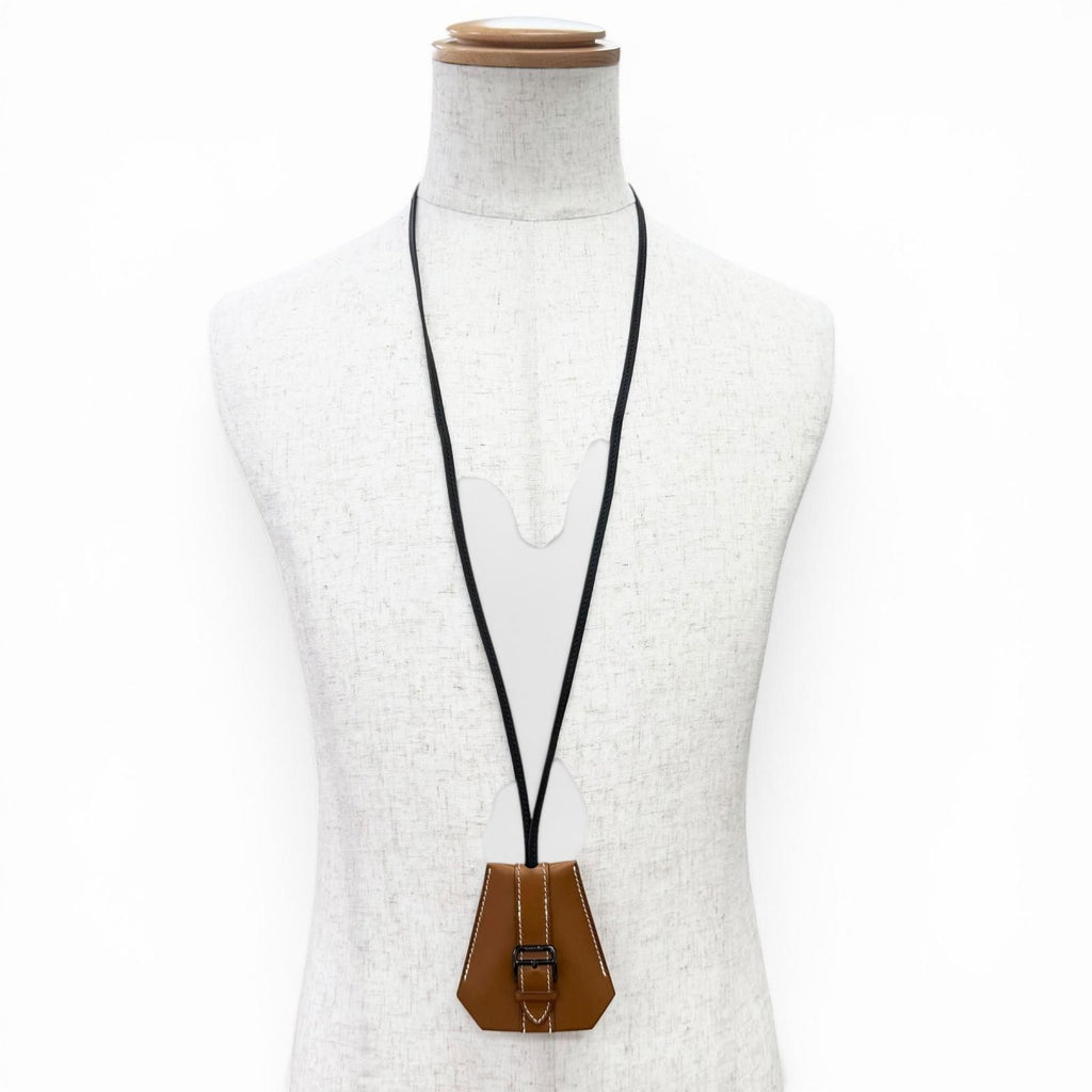 Hermes 204600 Necklace Brown — view 3