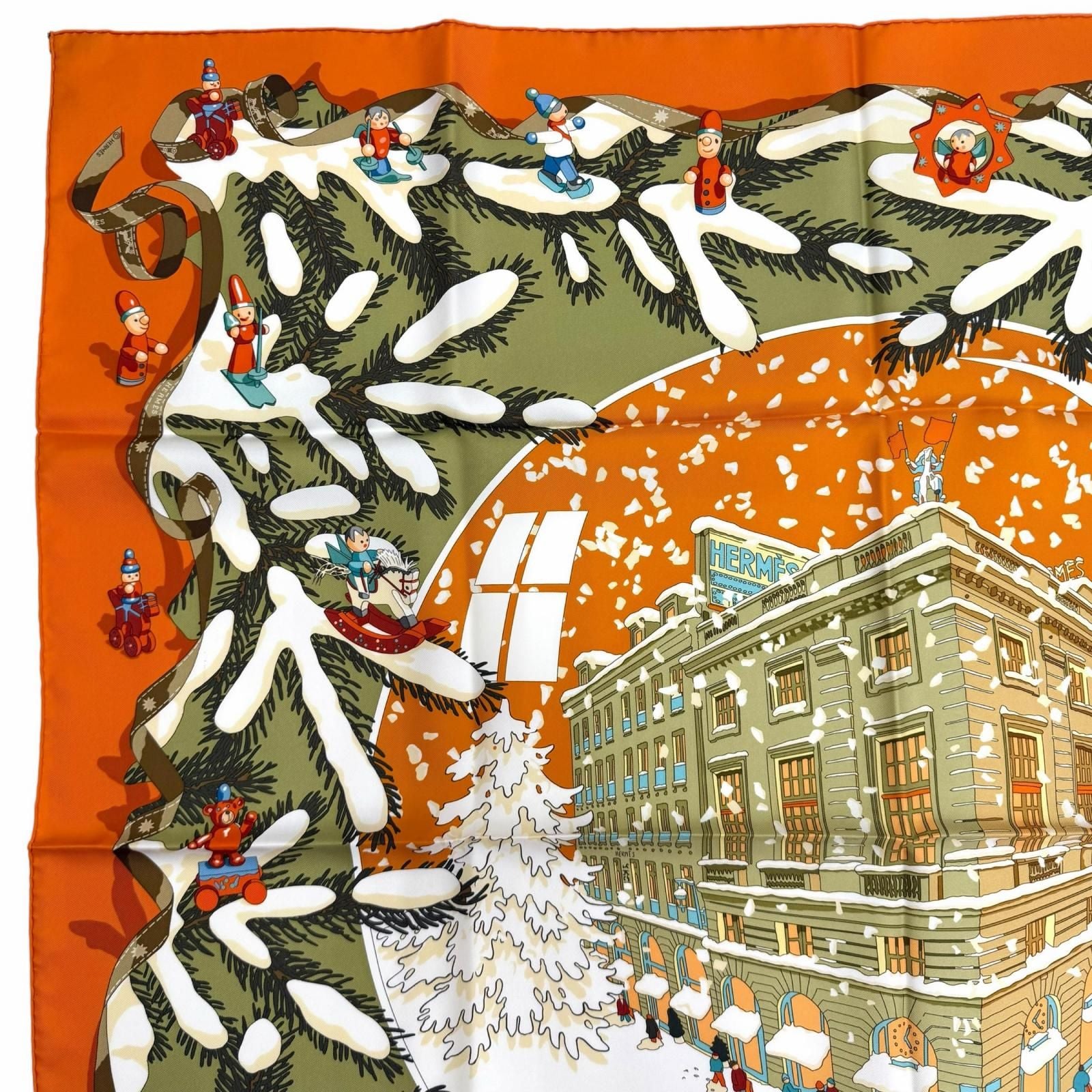 Hermes Carre 90 Noel Au 24 Faubourg Christmas at Silk 100% Potiron Vert Amande — view 3