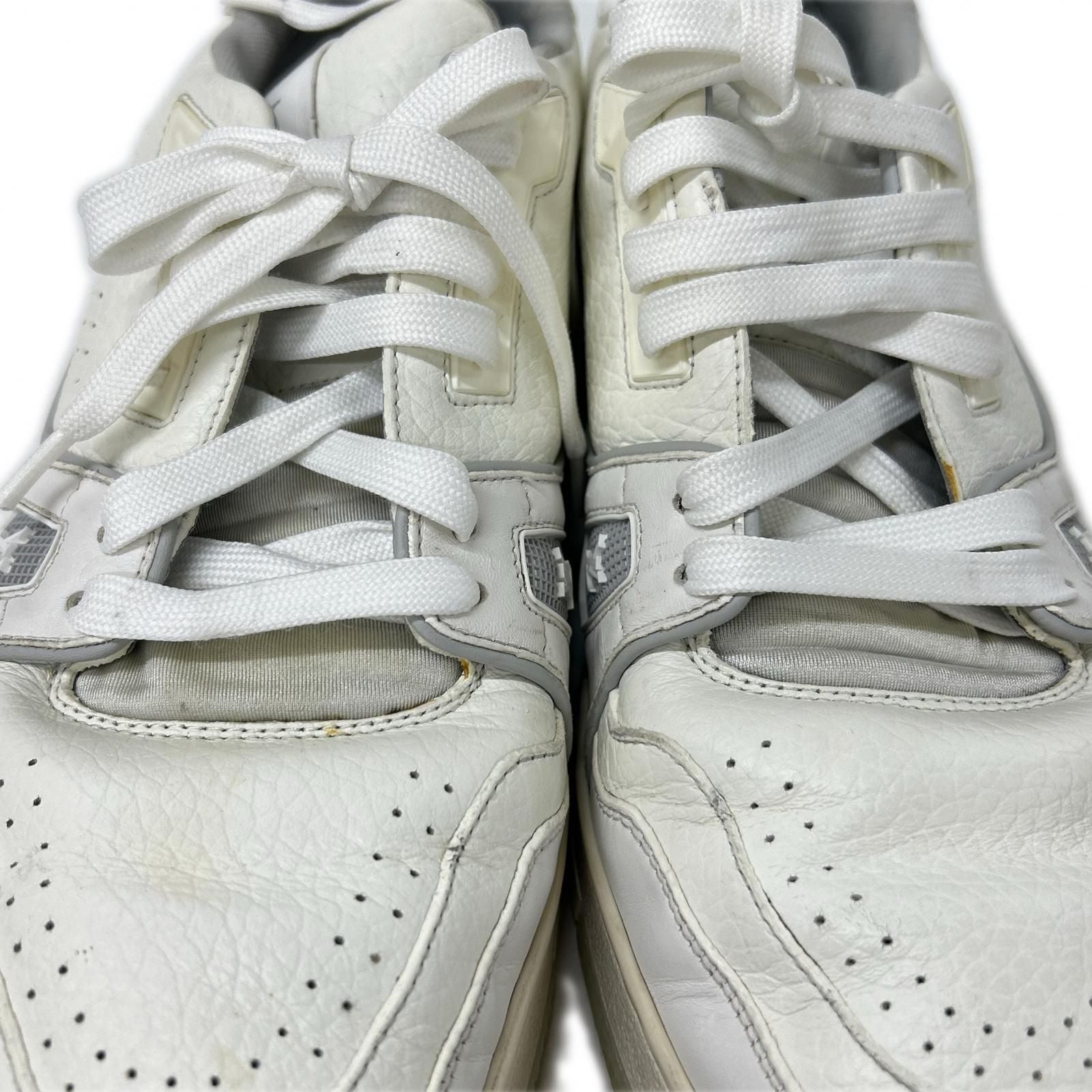 Louis Vuitton LV Trainer Line Smooth Calf Grain Sneakers — view 6
