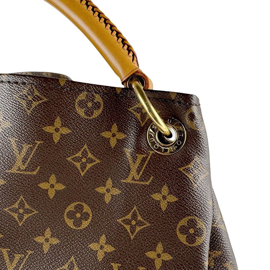Louis Vuitton Handbag Artsy MM — view 7