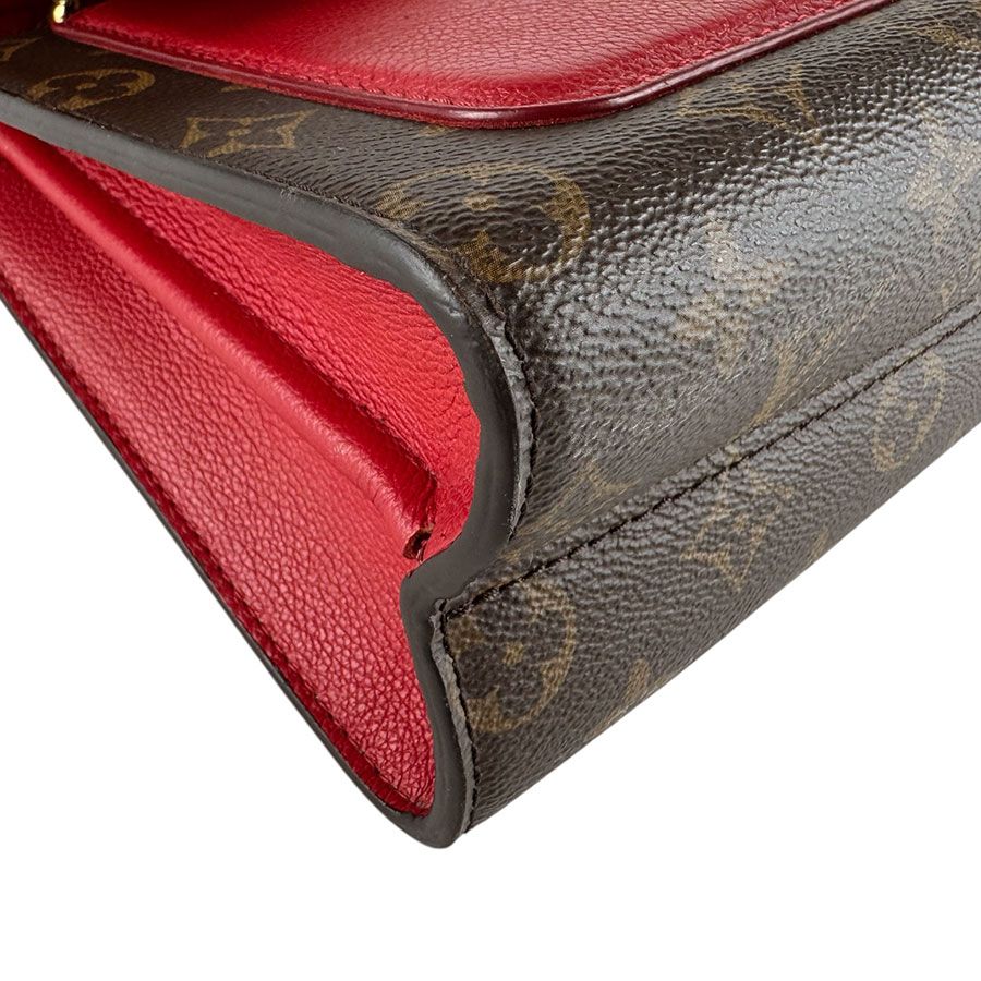 Louis Vuitton Shoulder Bag Victoire — view 8