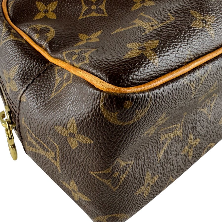 Louis Vuitton Clutch Trousse Toilette 25 — view 8
