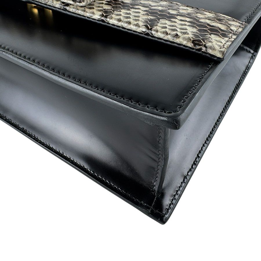 Gucci Shoulder Bag Black — view 9