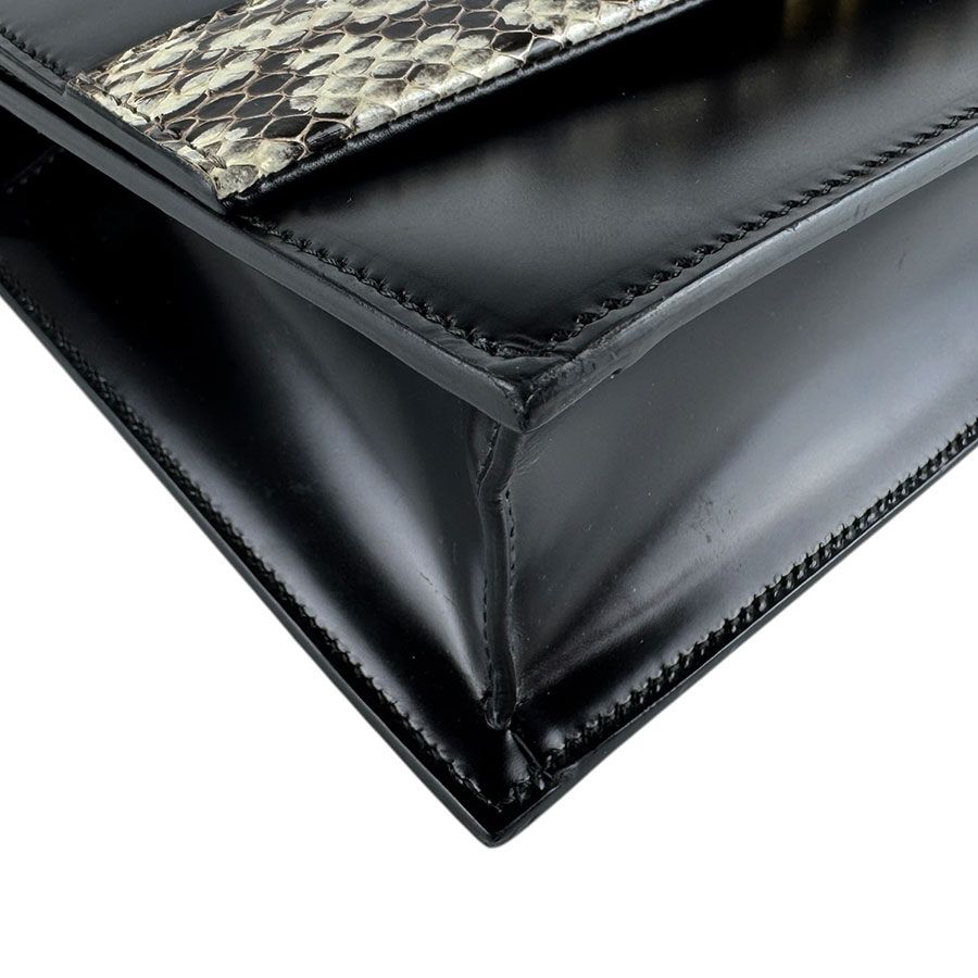 Gucci Shoulder Bag Black — view 8