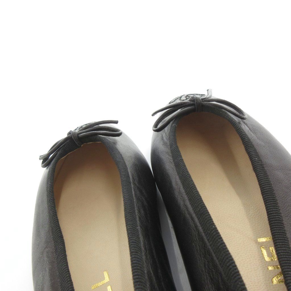 Chanel CC Logo Ribbon Ballet Shoes Leather Almond Toe 35.5 Black — view 8