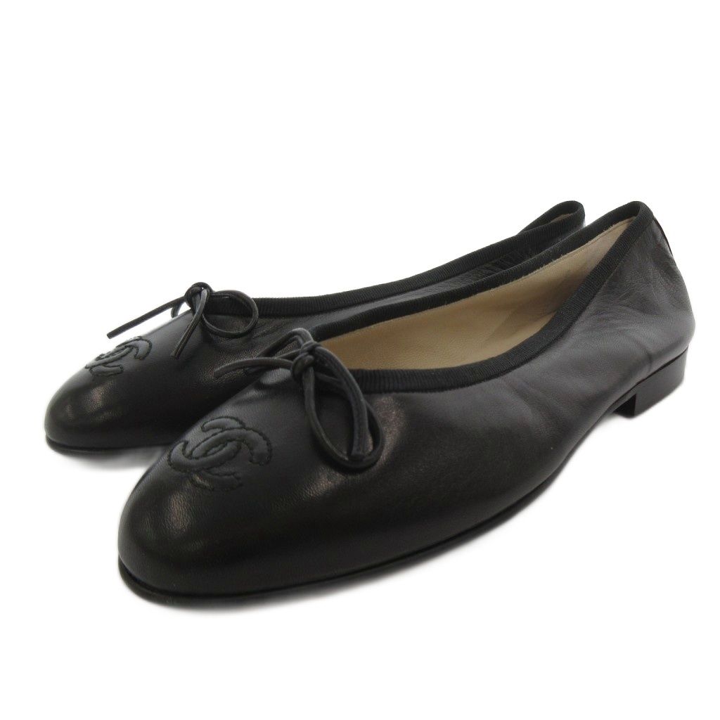 Chanel CC Logo Ribbon Ballet Shoes Leather Almond Toe 35.5 Black