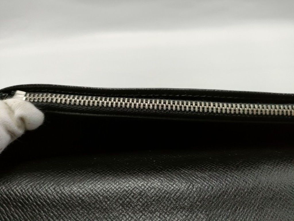 Louis Vuitton Wallet Portefeuille Brazza Black Epi Bifold — view 7