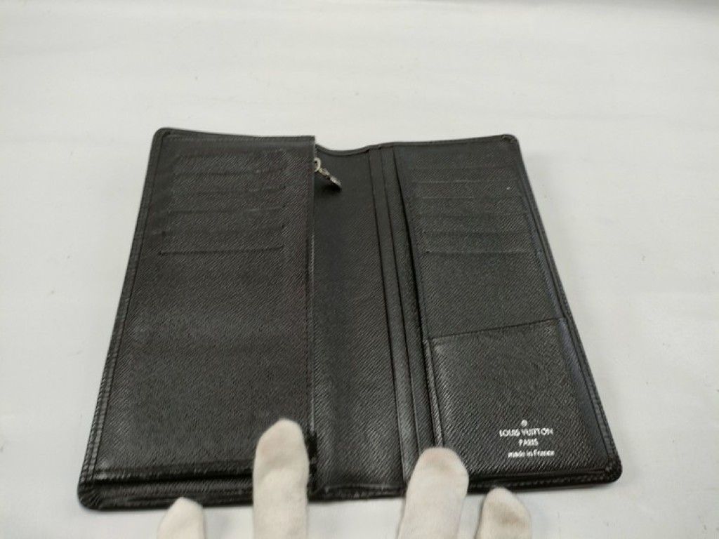 Louis Vuitton Wallet Portefeuille Brazza Black Epi Bifold — view 4