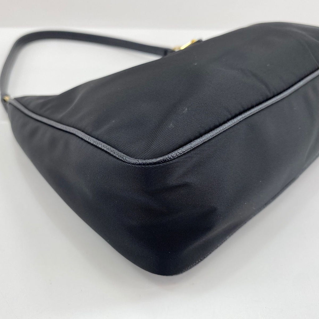 Prada Handbag Reedition Black — view 9