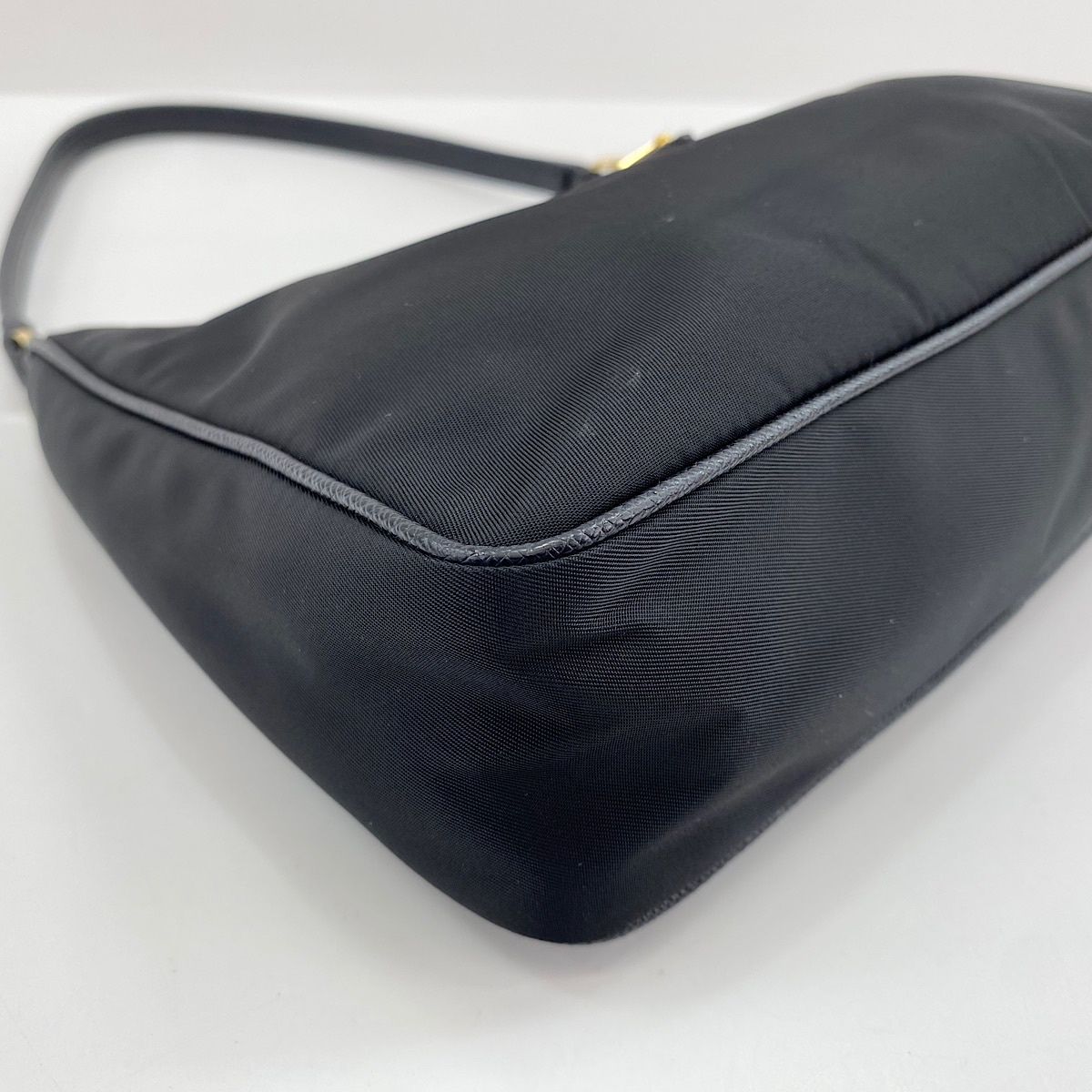 Prada Handbag Reedition Black — view 9