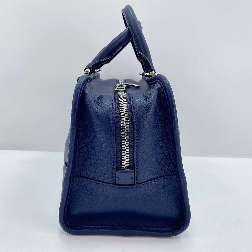 Loewe Handbag Amazona 28 2-Way — view 6