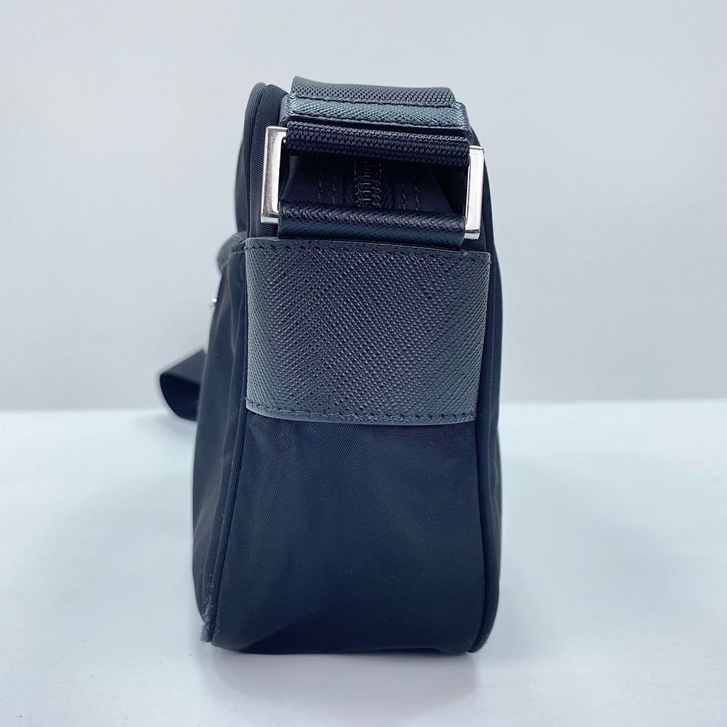 Prada Shoulder Bag Triangle Plate — view 4