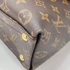 Louis Vuitton Handbag Tote BB — view 8