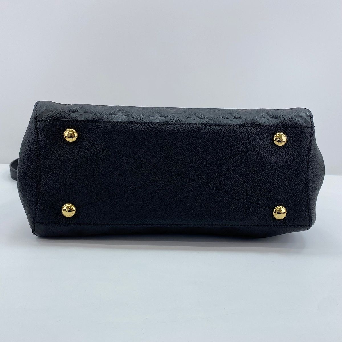 Louis Vuitton Handbag Montaigne MM — view 7