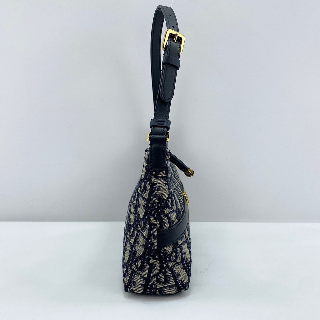 Dior Shoulder Bag 30 Montaigne — view 6