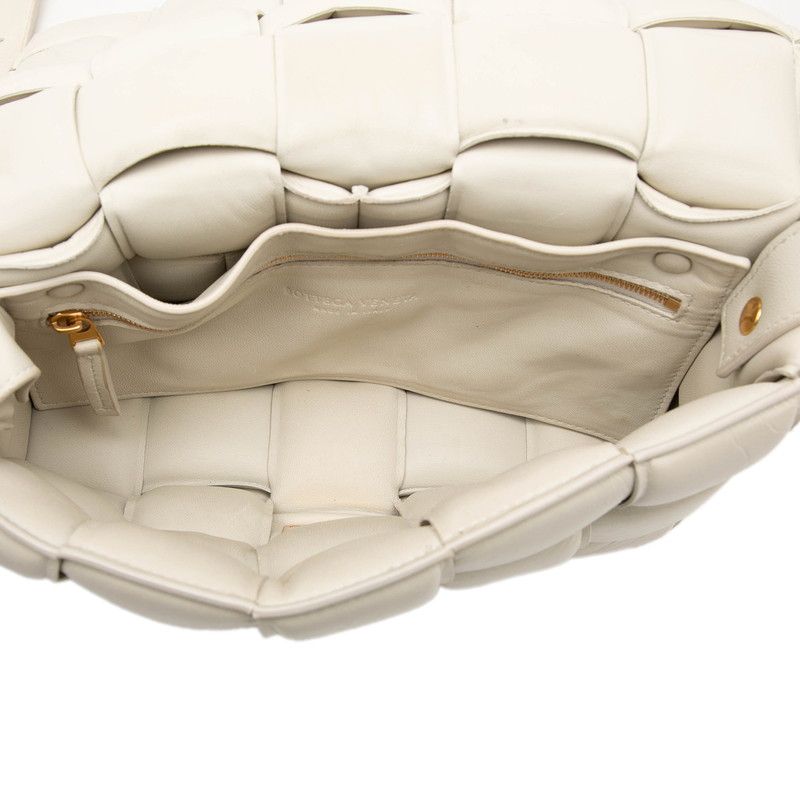 Bottega Veneta Maxi Intrecciato Padded Cassette Crossbody Shoulder Bag Ivory — view 4