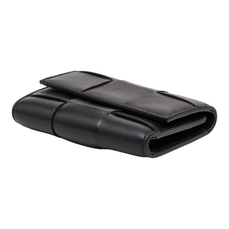 Bottega Veneta Maxi Intrecciato Cassette Trifold Wallet Black Leather — view 4