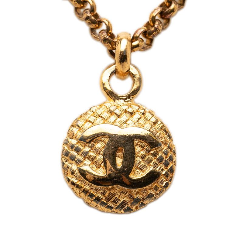 Chanel Vintage CC Logo Rogue Chain Necklace Gold Plated — view 2