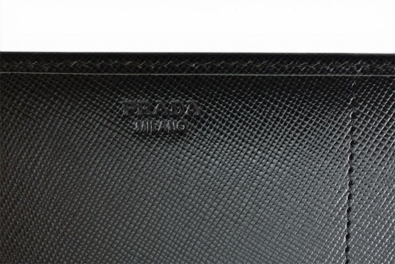 Prada Wallet Saffiano Leather Nero Black Vintage — view 6