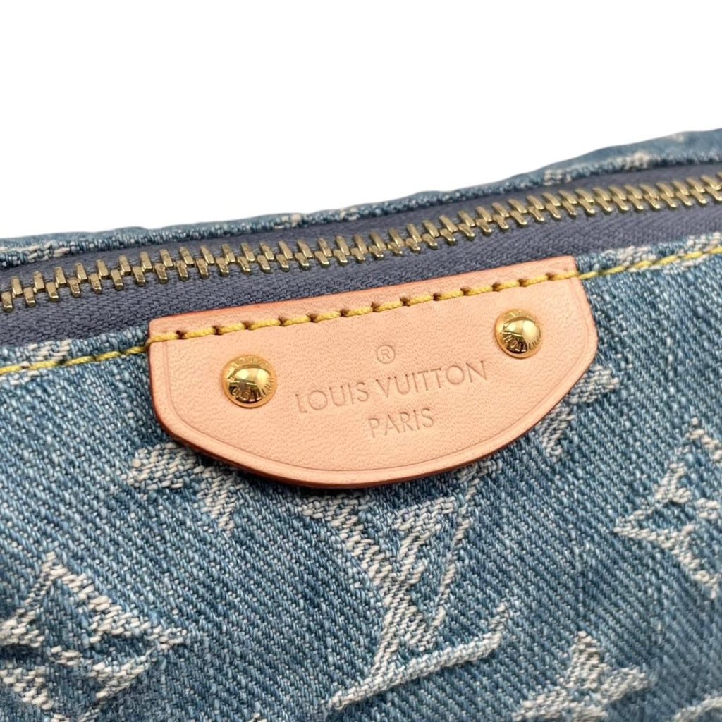 Louis Vuitton Handbag Pochette Hills Monogram Denim Blue — view 8
