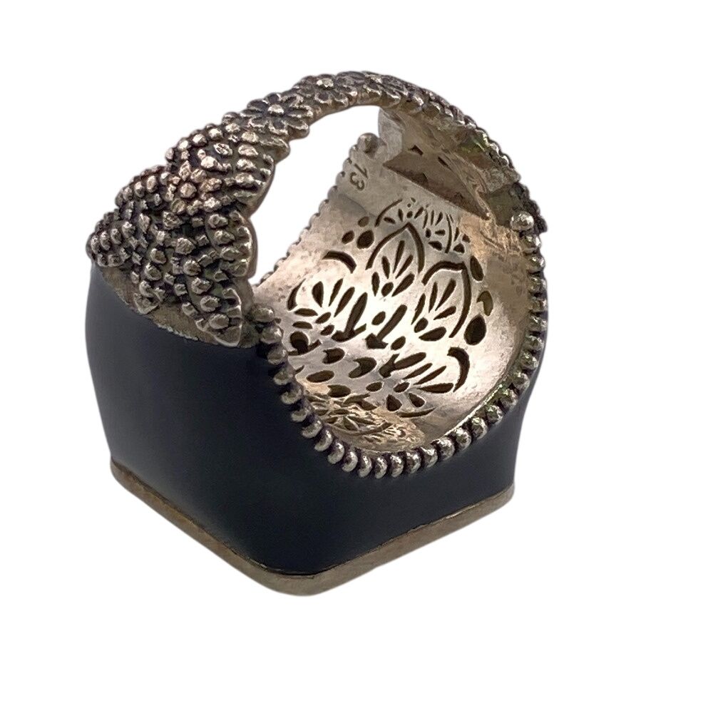 Gucci Signet Ring GG Logo — view 6