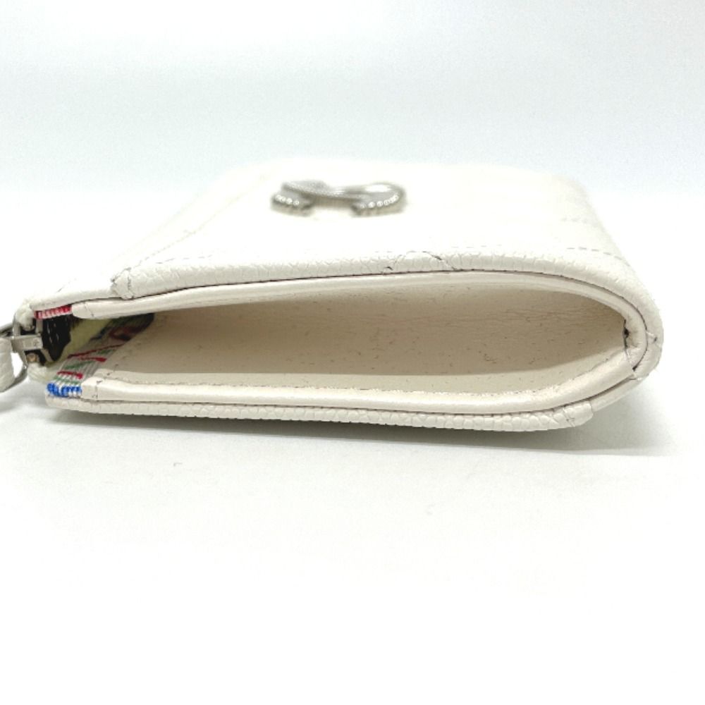 Chanel Coin Case CC Logo Fragment Caviar Leather White — view 3