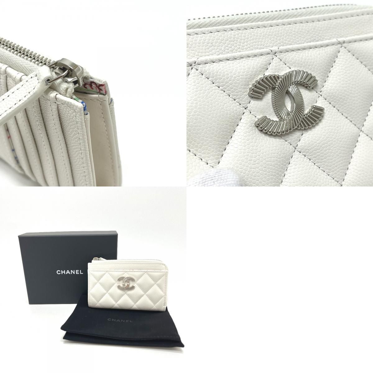 Chanel Coin Case CC Logo Fragment Caviar Leather White — view 9