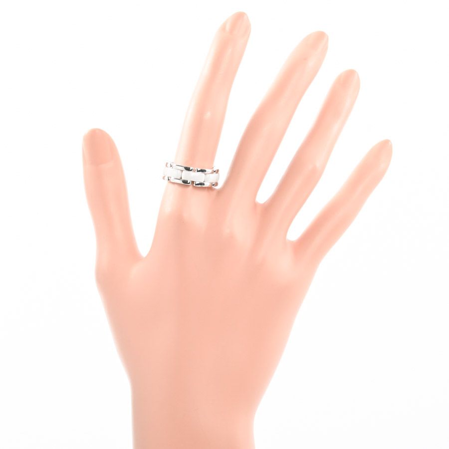 Chanel Ring Ultra White Gold — view 7