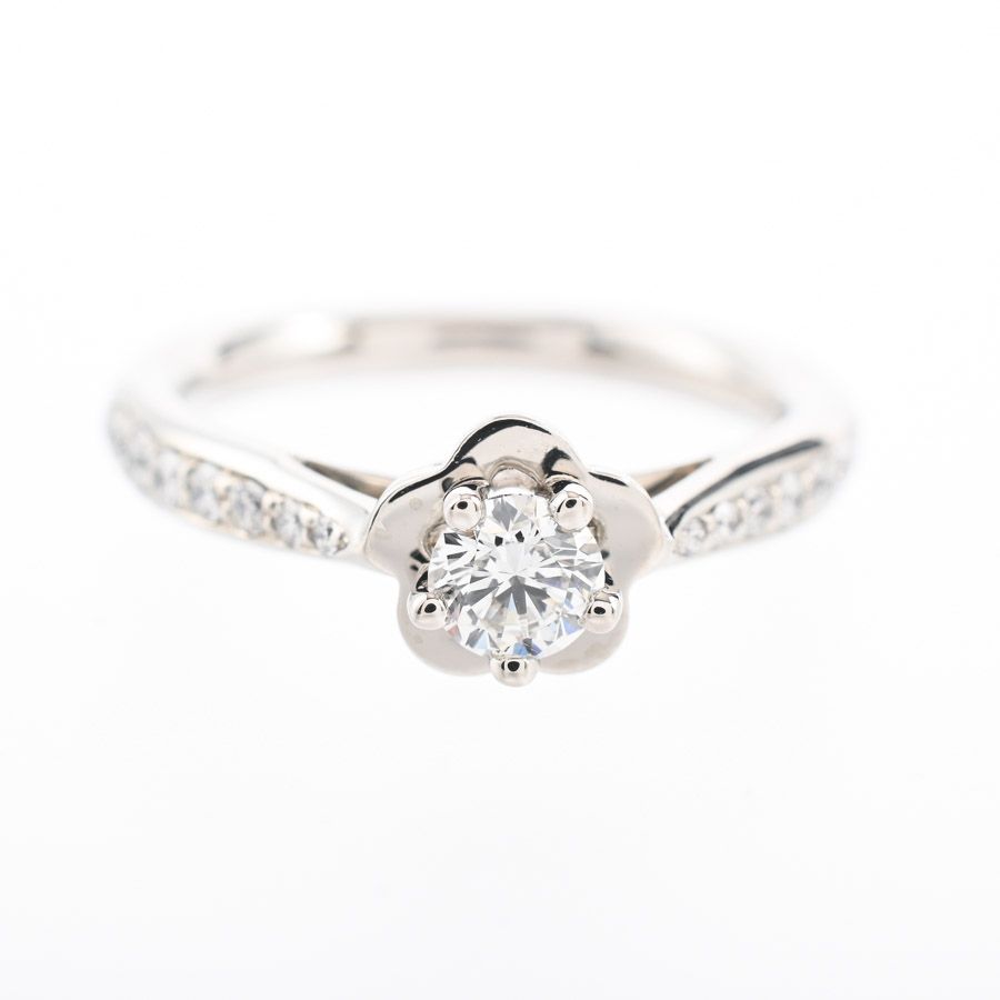 Chanel Ring Camellia Silver — view 2